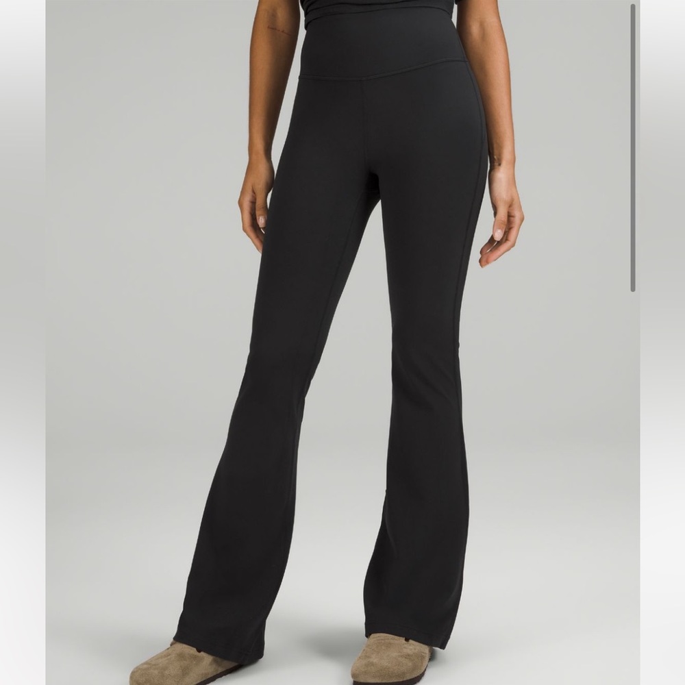 Lululemon Groove super high rise flared pants nulu